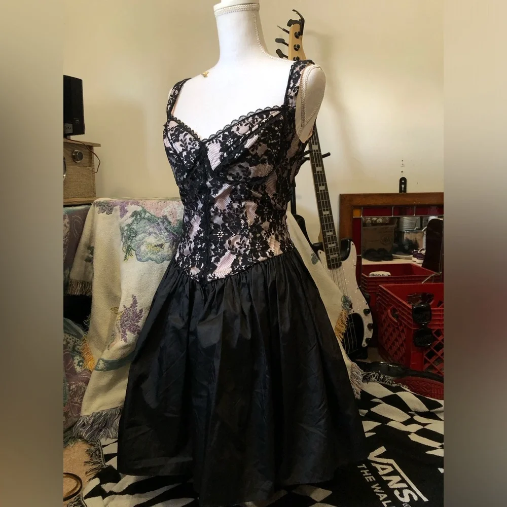 Gunne Sax Blush Pink and Black Lace Evening Dress